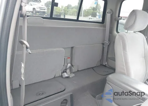 2002 Toyota Tacoma Base V6 from USA, damaged, VIN 5TEWN72NX2Z033703